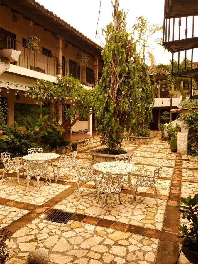 Hotel Don Udos Bed & Breakfast Copan Exterior photo