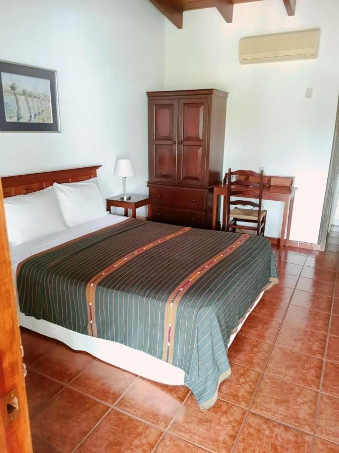 Hotel Don Udos Bed & Breakfast Copan Exterior photo