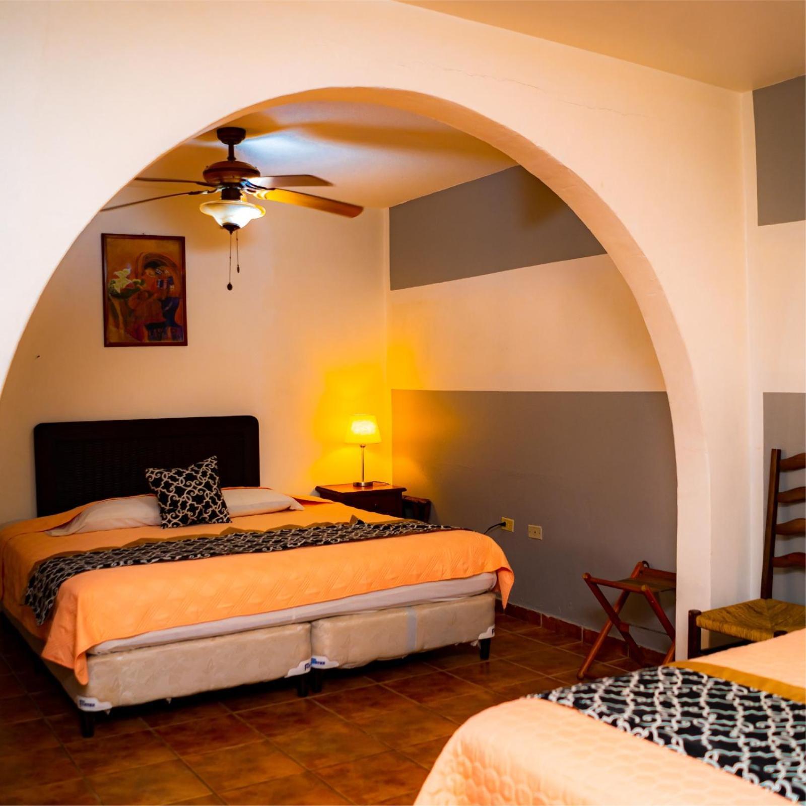 Hotel Don Udos Bed & Breakfast Copan Exterior photo