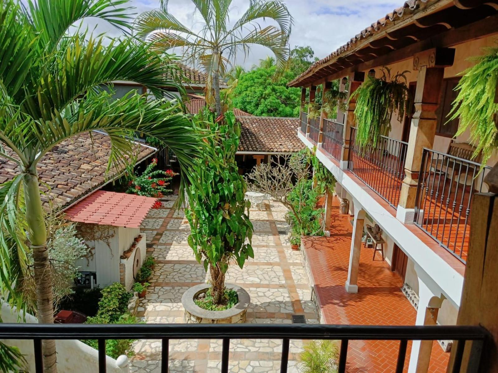 Hotel Don Udos Bed & Breakfast Copan Exterior photo